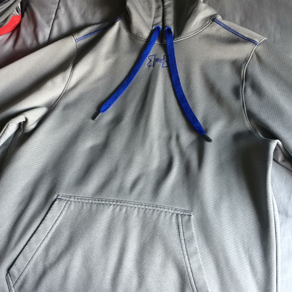 Sweatshirt - image 1